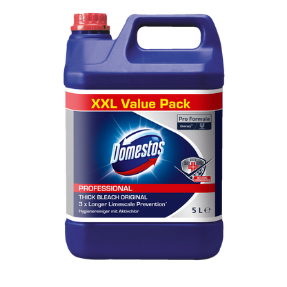 Der DOMESTOS Professional 5L Kanister Hygienereiniger mit Aktivchlor von Diversey Deutschland GmbH & Co. OHG ist ein XXL-Vorteilspack mit blauem Korpus, roter Kappe und Frontetikett für eine kraftvolle Tiefenreinigung.