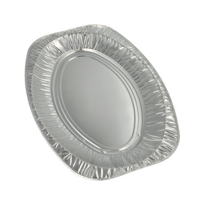 The Starpak 3 serving plates, aluminum from Starpak, are oval disposable aluminum trays with scalloped edges, ideal for elegant presentations and displayed on a plain white background.