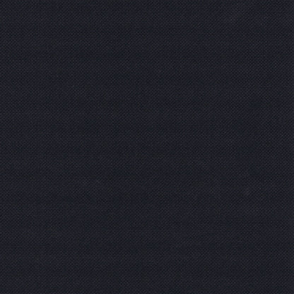 Close-up of the elegant, dark weave structure of the 50 napkins "ROYAL Collection" 1/4 fold (40 x 40 cm) of PAPSTAR GmbH in black, which impresses with its smooth and high-quality finish.