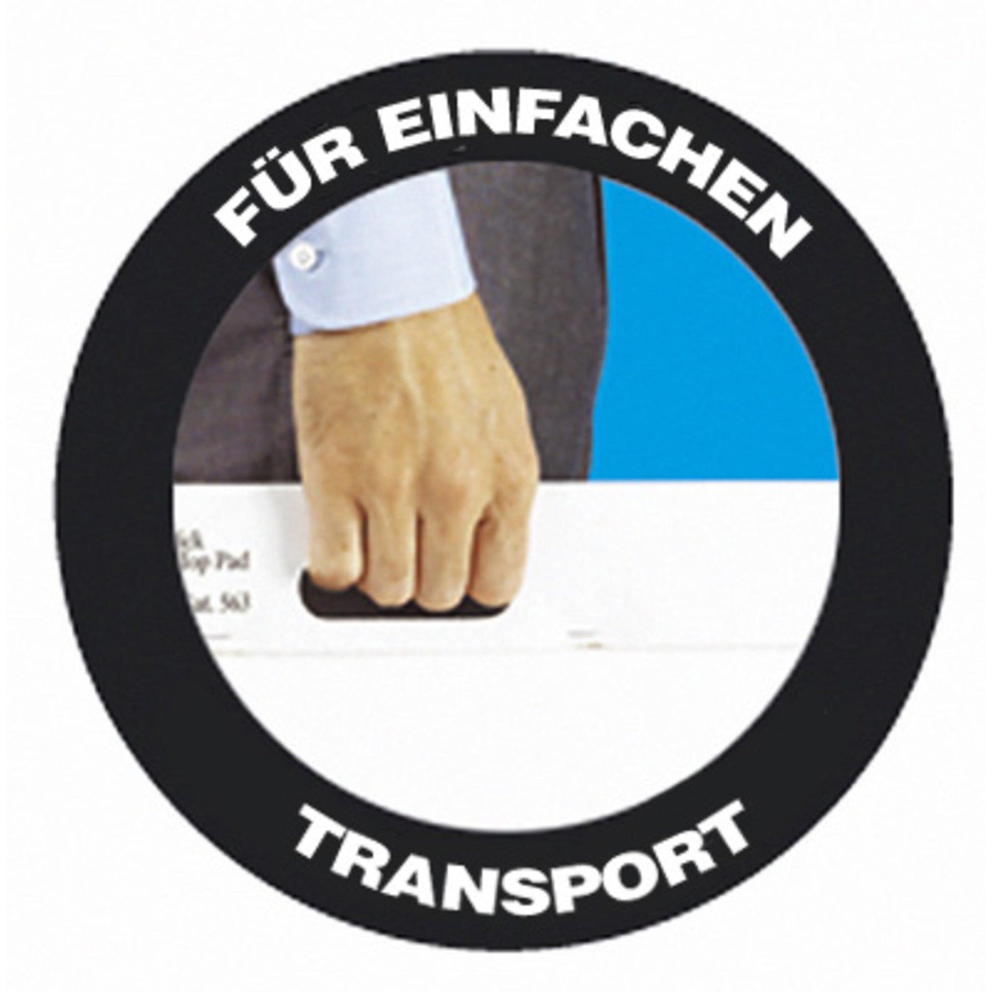 Eine Hand ergreift einen Griffausschnitt auf einer Post-it® Super Sticky Recycling Meeting Chart Box (3M Deutschland GmbH), eingerahmt von einem schwarzen Kreis mit der Aufschrift "Für einfachen Transport" am Rand.