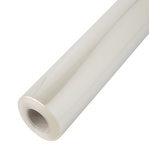 Eine Nahaufnahme der unbedruckten Starpak Transparentfolie von Starpak mit Kartonkern und transparenter Oberfläche wird schräg vor einem weißen Hintergrund gezeigt, um ihre vielseitigen Einsatzmöglichkeiten hervorzuheben.