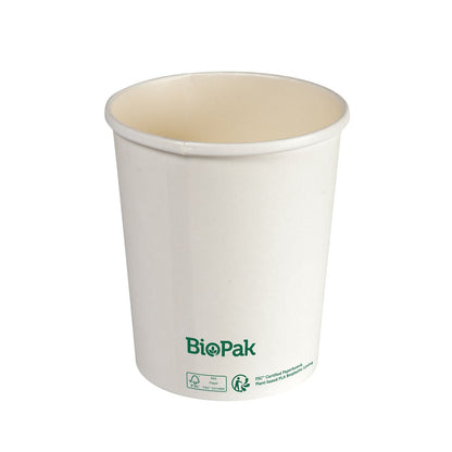 A Ronda SLIM cardboard/PLA bowl by Duni GmbH with a simple white design and eco-friendly labeling stands upright against a white background to present its sustainable materials.