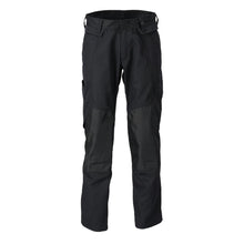 Trousers with knee pockets