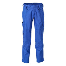 Trousers with knee pockets