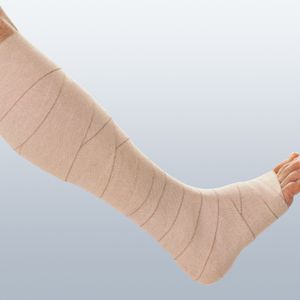 JOBST Comprihaft, kohäsive Kurzzugbinde, ca. 75 % Längsdehnung – im Einsatz