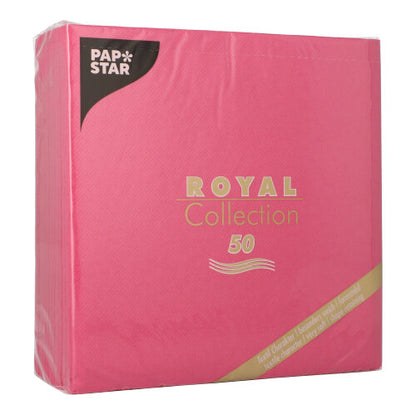 Eine fuchsiafarbene Packung PAPSTAR 50 Servietten "ROYAL Collection" 1/4-Falz (40 x 40 cm) der PAPSTAR GmbH, eingeschweißt in Plastik für Frische.