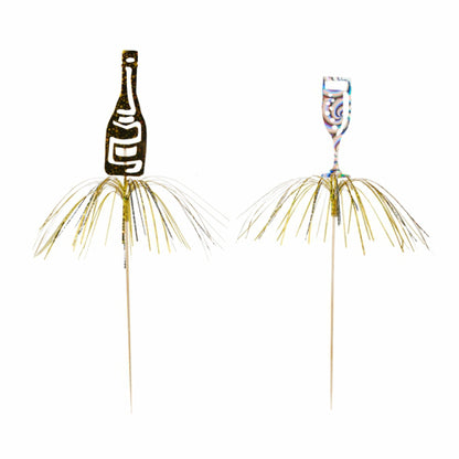 The PAPSTAR 10 decoration picks from PAPSTAR GmbH include cocktail picks with metallic foil fringes, adorned with decorations in the shape of bottles and wine glasses – ideal as festive decoration picks for parties.