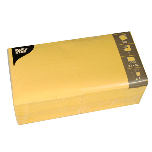 A sealed package PAPSTAR 500 napkins, 1-ply, 1/4-fold (33x33 cm) from PAPSTAR GmbH, in clear plastic packaging with printed product information.