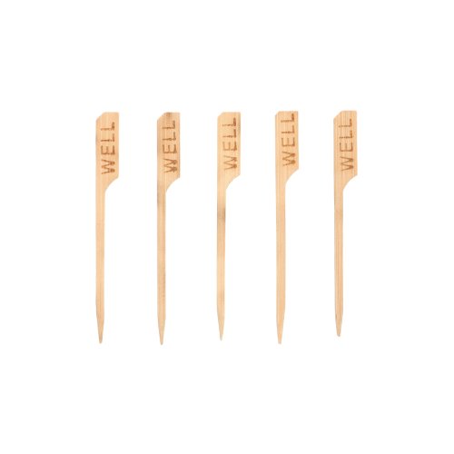 Five PAPSTAR 250 steak markers 9 cm from PAPSTAR GmbH, each engraved with "WELL", are arranged in a row, ideal for restaurants to clearly mark well-done steaks.