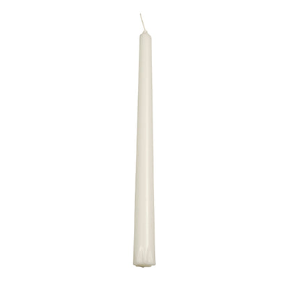 A single unlit PAPSTAR taper candle (24 cm, Ø 2.2 cm, white, 100% stearin) from the 30-piece cardboard tray stands upright against a white background. Known for its long burn time. Brand: PAPSTAR GmbH.