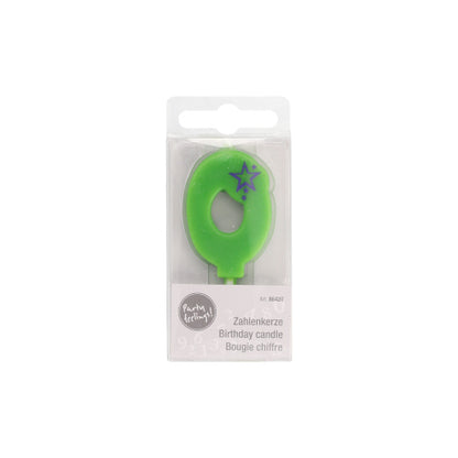 The green mini number candle by PAPSTAR GmbH with a diameter of 6.8 cm and the number zero has a purple star design and is delivered in a transparent box with the multilingual inscription "Birthday Candle" – ideal for your birthday decoration.