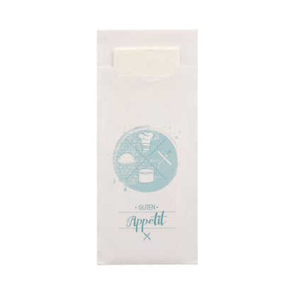 The 520 cutlery pouches (20 x 8.5 cm) from PAPSTAR GmbH are delivered with a matching 2-ply napkin (33 x 33 cm). The white cover features a light blue, circular motif with food and cutlery as well as the inscription "Guten Appetit", with the napkin partially visible inside.