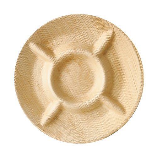 A round, light palm leaf ashtray from PAPSTAR GmbH made from environmentally friendly material with three grooves for cigarettes, top view on a white background. Product: PAPSTAR 6 plates, palm leaf "pure" 5-divided.