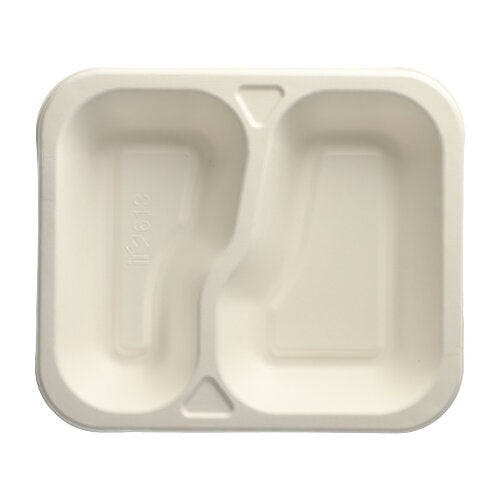 The PAPSTAR GmbH 100 sealable sugarcane trays are white, rectangular disposable trays with 2-compartment division and rounded corners - perfect for catering as eco-friendly disposable tableware.