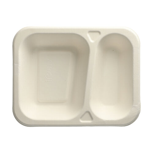 The PAPSTAR 100 sealable sugarcane 2-compartment, white trays from PAPSTAR GmbH is a rectangular, white disposable dining bowl with two compartments - ideal for catering and take-away events - with one large and one small compartment.