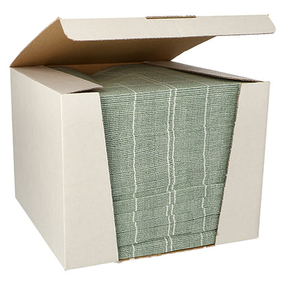 In an open box, 100 napkins (1/4-fold, 40x40 cm) from the ROYAL Collection from PAPSTAR GmbH are visible. These are green napkins with fine white lines for elegant and practical use at any event.