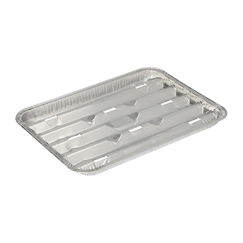 The Starpak 10 grill trays, aluminum rectangular (1.4 x 16.3 x 22.7 cm, 10 pieces), feature raised edges and rounded corners and are ideal as disposable grill trays. Image on white background.