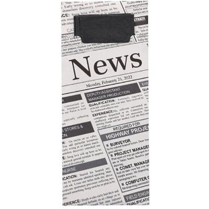 Alongside a folded newspaper dated Monday, February 21, 2022, with job offers and classifieds, there are 520 cutlery pouches (20 x 8.5 cm) from PAPSTAR GmbH with matching 2-ply napkins in the format 33 x 33 cm.