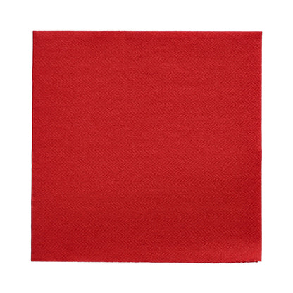 On a white background lies a red napkin from PAPSTAR GmbH from the DAILY Collection (32x32 cm, 1/4-fold) with a slightly textured surface – ideal for a stylish table decoration.