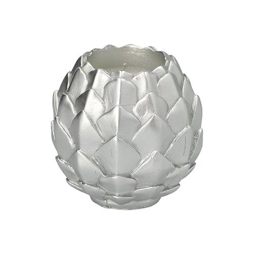 The Starpak ball candle Ø 10 cm in the silver "Pine Cone" design features a textured metallic finish - perfect as a festive decorative accent.