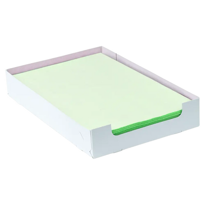 A neat stack of light green AMPri Dental crepe cover tray filter papers in the size 18 x 28 cm lies in an open white cardboard box. The low side walls of the box from AMPri Handelsgesellschaft mbH allow easy access to the top sheets.
