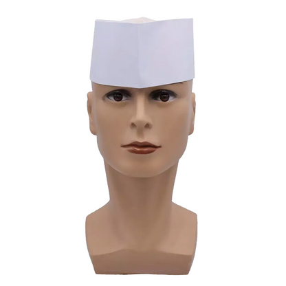A mannequin head is decorated with an AMPri boat cap with fleece crown, a white disposable paper cap typically used in the food industry and originating from AMPri Handelsgesellschaft mbH. It is adjustable in size and available in various colors, all set against a perfectly white background.