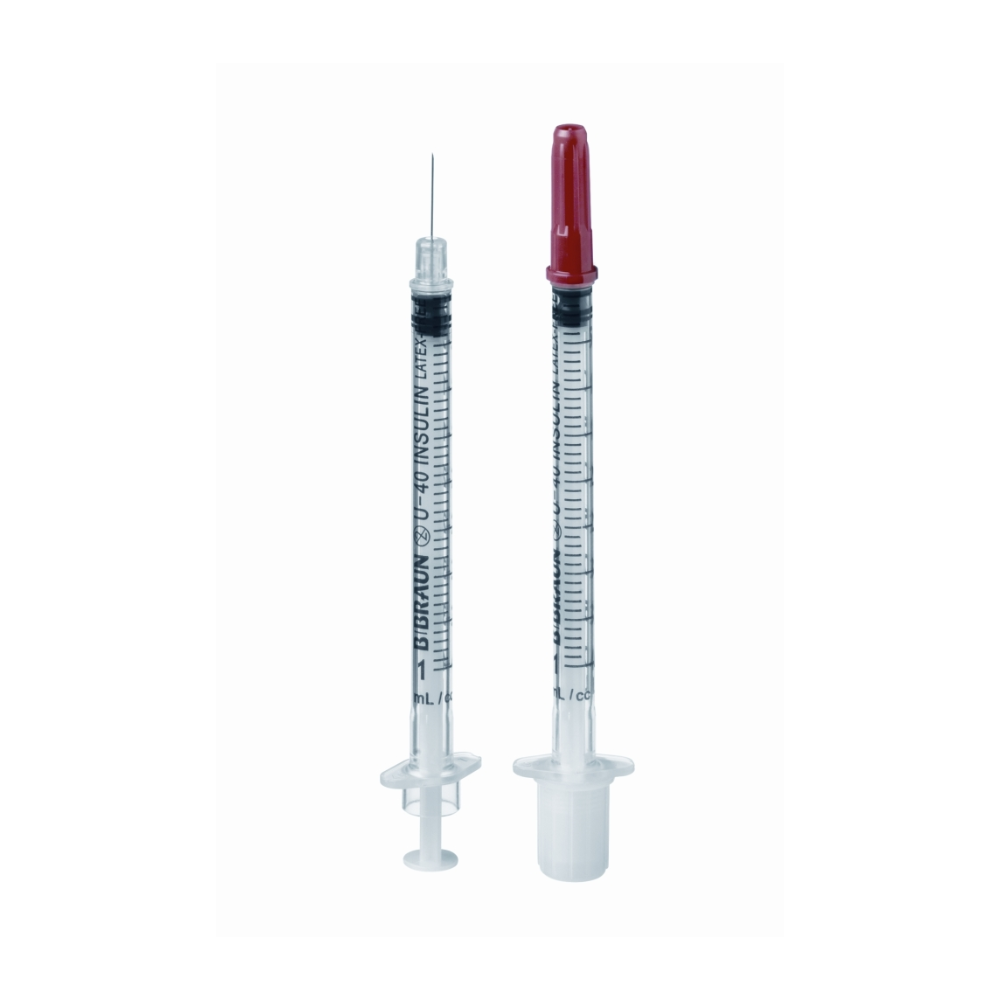Two transparent syringes are shown vertically. The left syringe has an exposed needle, while the right syringe, a B. Braun Omnican® 40 single-use insulin syringe for U-40 insulin with an integrated needle, has a red cap over the needle. Both syringes have measurement markings along the cylinder and are intended for subcutaneous injection of U-40 insulin.