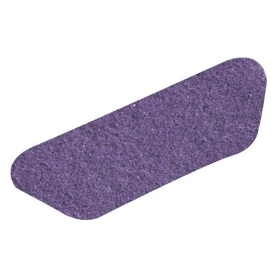 A single Twister S-Pad Purple (45x15 cm) from Diversey Deutschland GmbH & Co. OHG for interim cleaning of coated hard floors, medium to high gloss, is shown isolated on a white background. The package contains 1 piece.