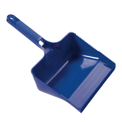 A blue square dustpan with broom comb from Haug Bürsten KG made of plastic with dimensions 350 x 222 x 110 mm is seen against a white background. The dustpan has a ribbed handle and a flat edge for collecting dirt as well as serrated edges similar to a broom comb for cleaning bristles.