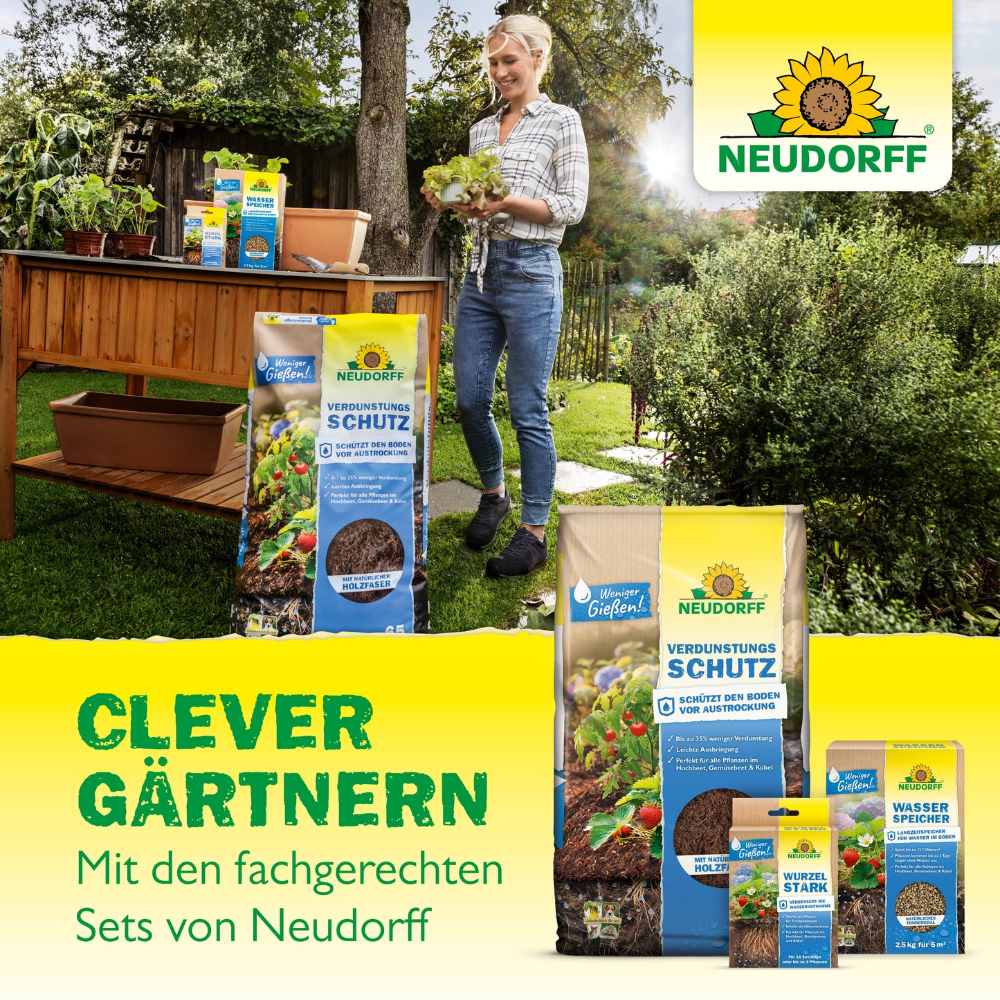 Eine Frau steht in einem Garten und hält einen Salat in der Hand. Neben ihr steht das Baumschutz-Set des Neudorff Shops. Im Vordergrund sind verschiedene Neudorff-Verpackungen, der Slogan "Clever gärtnern" und das Neudorff-Logo zu sehen.