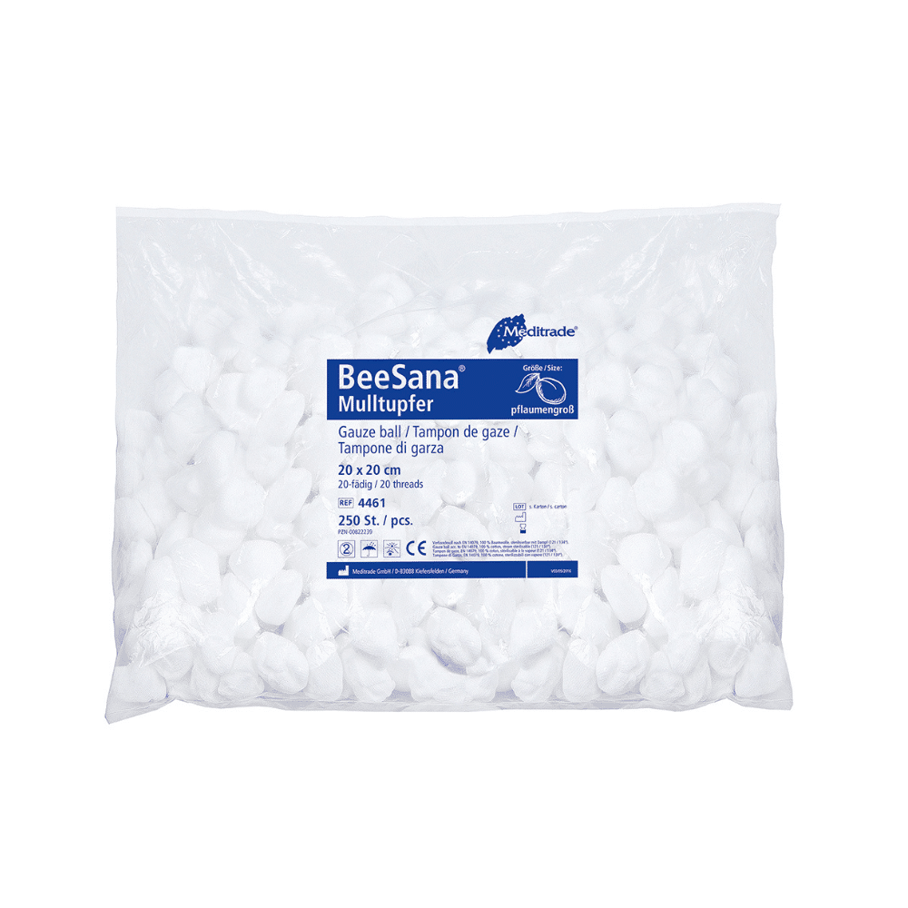 A sealed, transparent plastic bag containing white gauze compresses. The label reads “Meditrade BeeSana® gauze swabs, non-sterile” and it states that the bag contains 250 pieces, size.