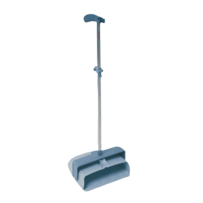 A closed Vileda Professional dustpan from Vileda GmbH with a diameter of 29 cm and a long handle is seen against a plain white background. It features an ergonomic design with a spacious and deep scoop for efficient cleaning and collection of dust and dirt.