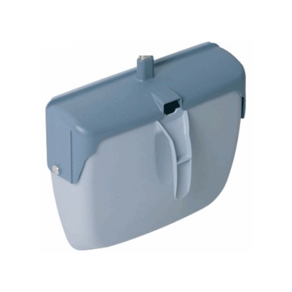 A rectangular blue-gray plastic toilet cistern from Vileda GmbH with a central handle and top opening is presented against a white background. It was designed with ergonomic aesthetics and offers a simple and straightforward appearance that ideally fits into modern bathroom environments.