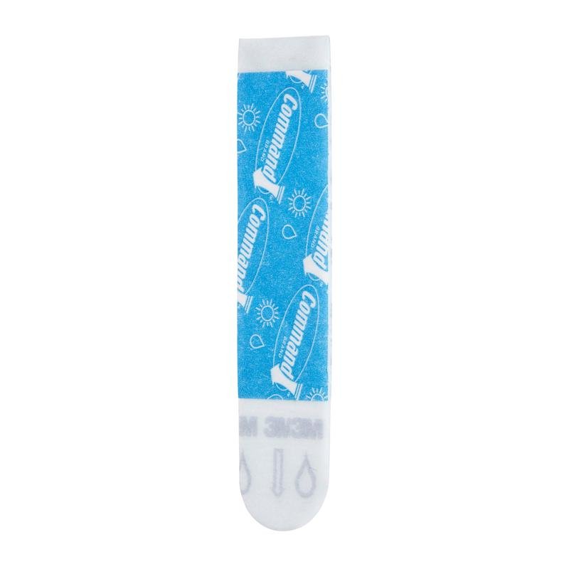 A single blue Command™ Strip 17021B (waterproof, Size M, 3M Deutschland GmbH) with backing removed and watermark - ideal for self-adhesive bathroom mounting without drilling. The pack contains 10 pieces.