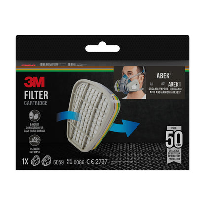 Eine 3M™ Filterpatrone 6059, ABEK1-Kombinationsfilter (1 Paar/Packung) der 3M Deutschland GmbH ist mit Produktbild, Modellnummer, einer Person mit Atemschutzmaske und über 50 Jahren Atemschutzerfahrung auf der Verpackung abgebildet.